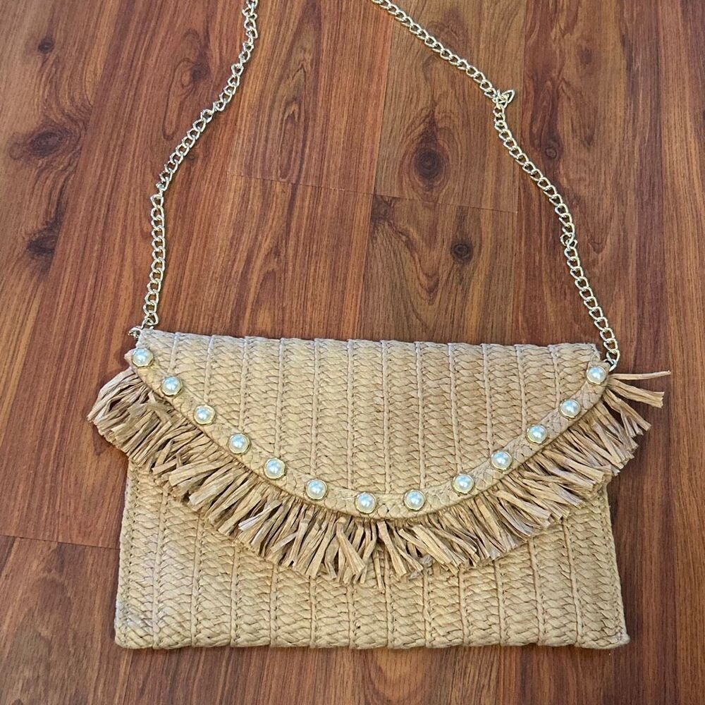 NWOT Sol and Mer tan Rafinha and Pearl clutch handbag with gold chain strap
